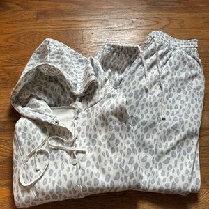 Peach Love California Leopard Print Hoodie and Joggers Set
